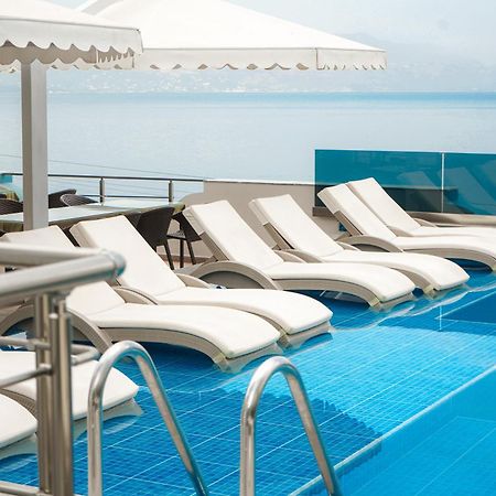 Hotel Serxho Sarande Bagian luar foto