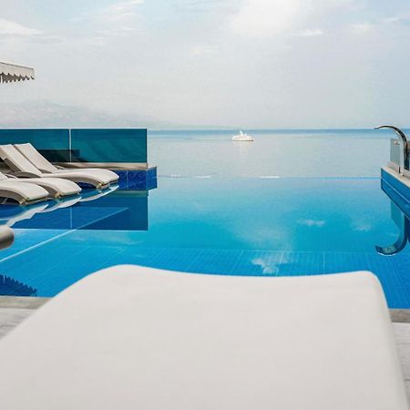 Hotel Serxho Sarande Bagian luar foto