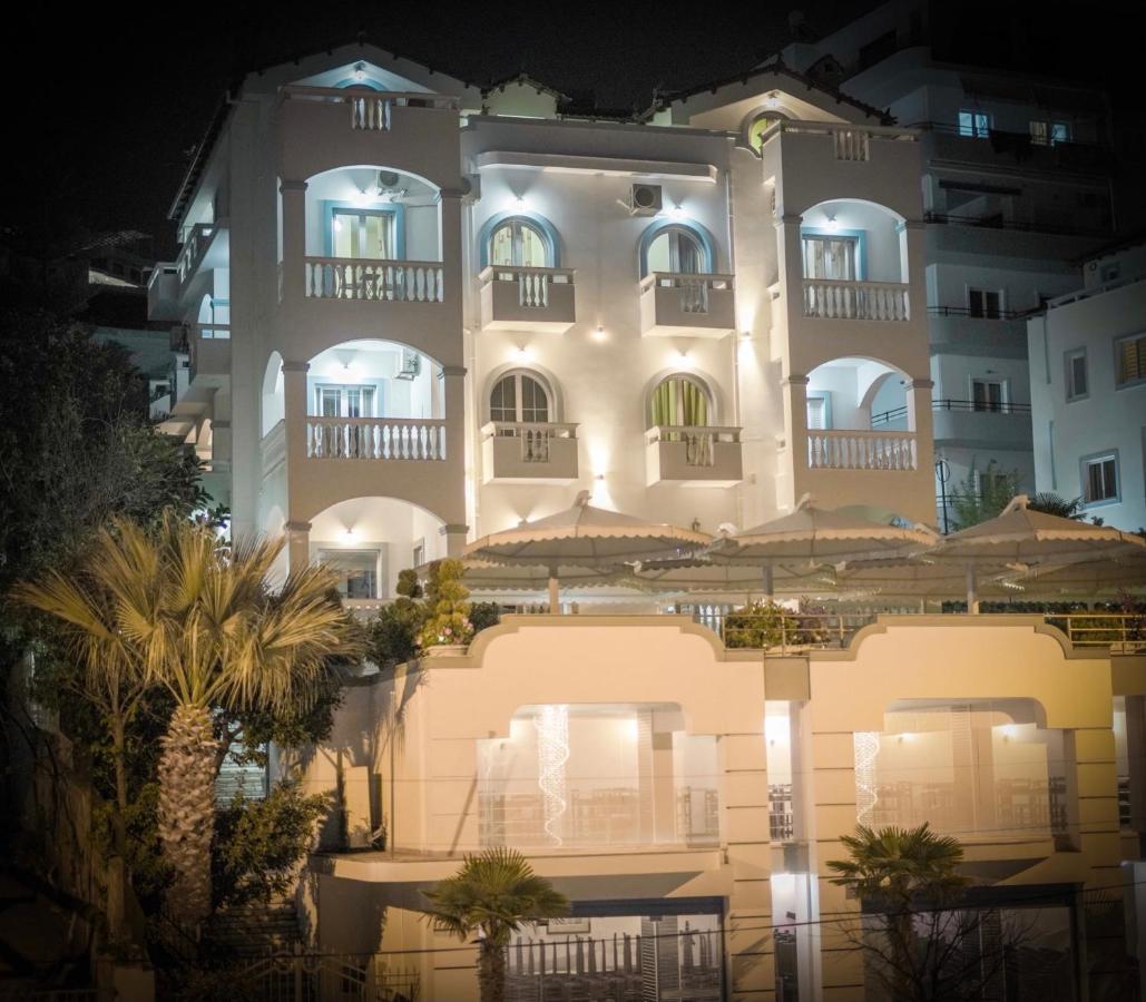 Hotel Serxho Sarande Bagian luar foto