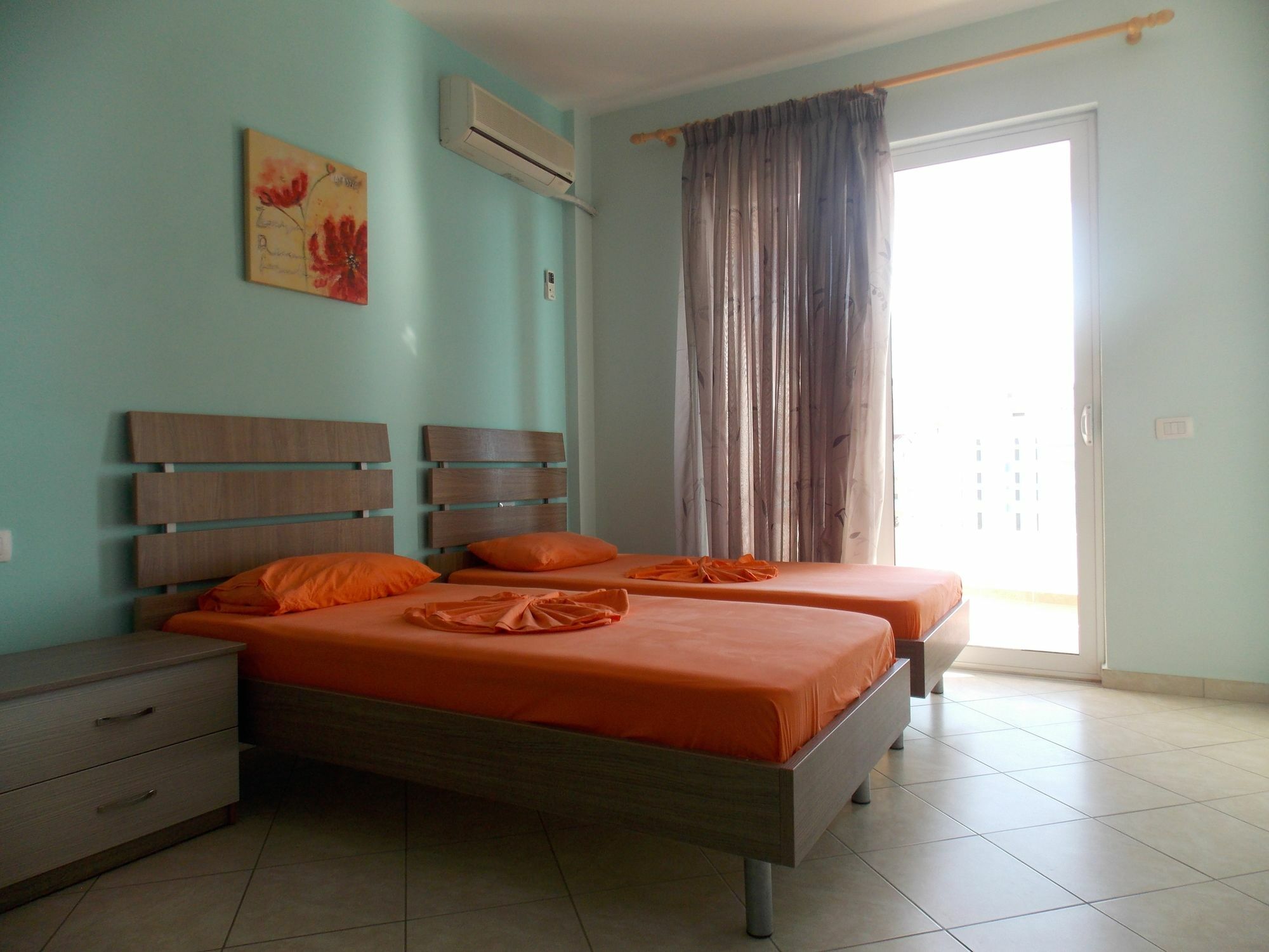 Hotel Serxho Sarande Bagian luar foto