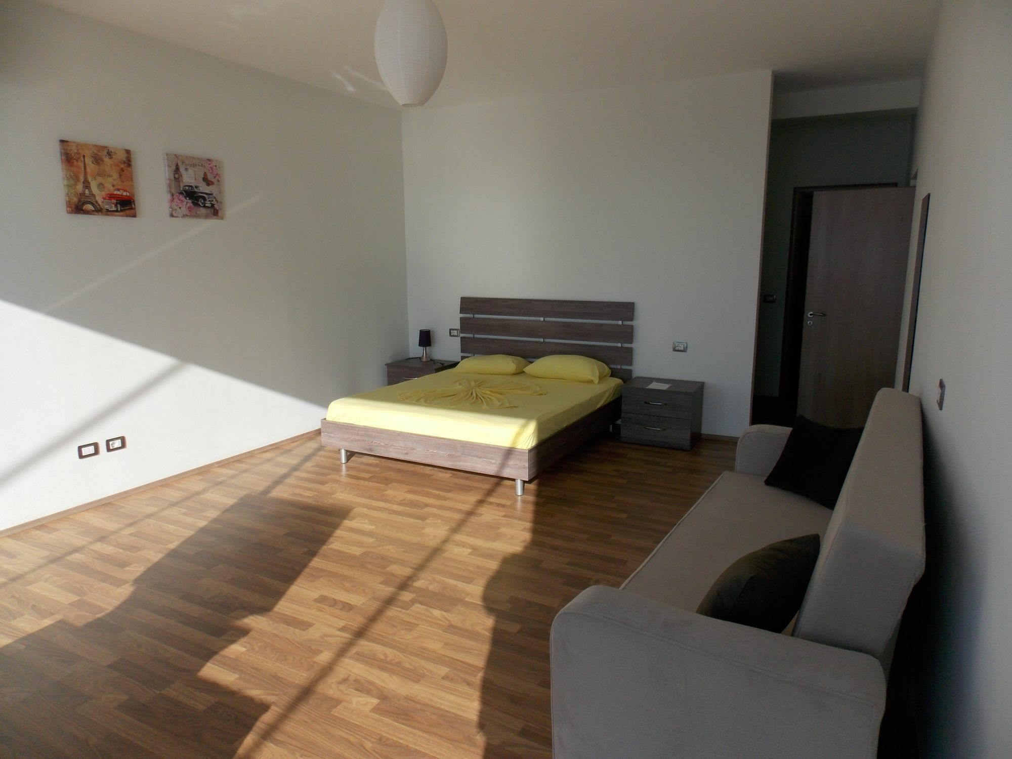 Hotel Serxho Sarande Bagian luar foto