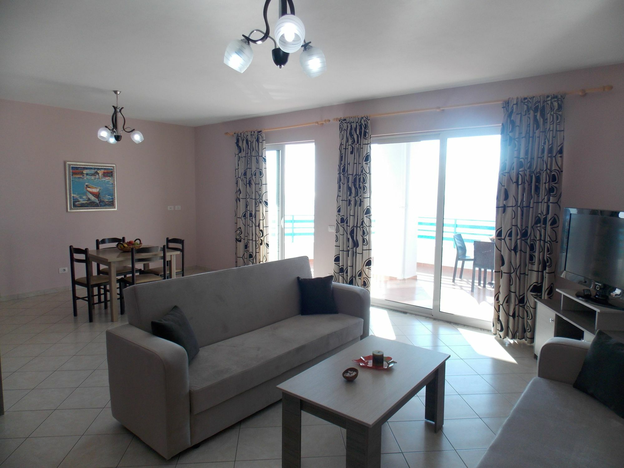 Hotel Serxho Sarande Bagian luar foto